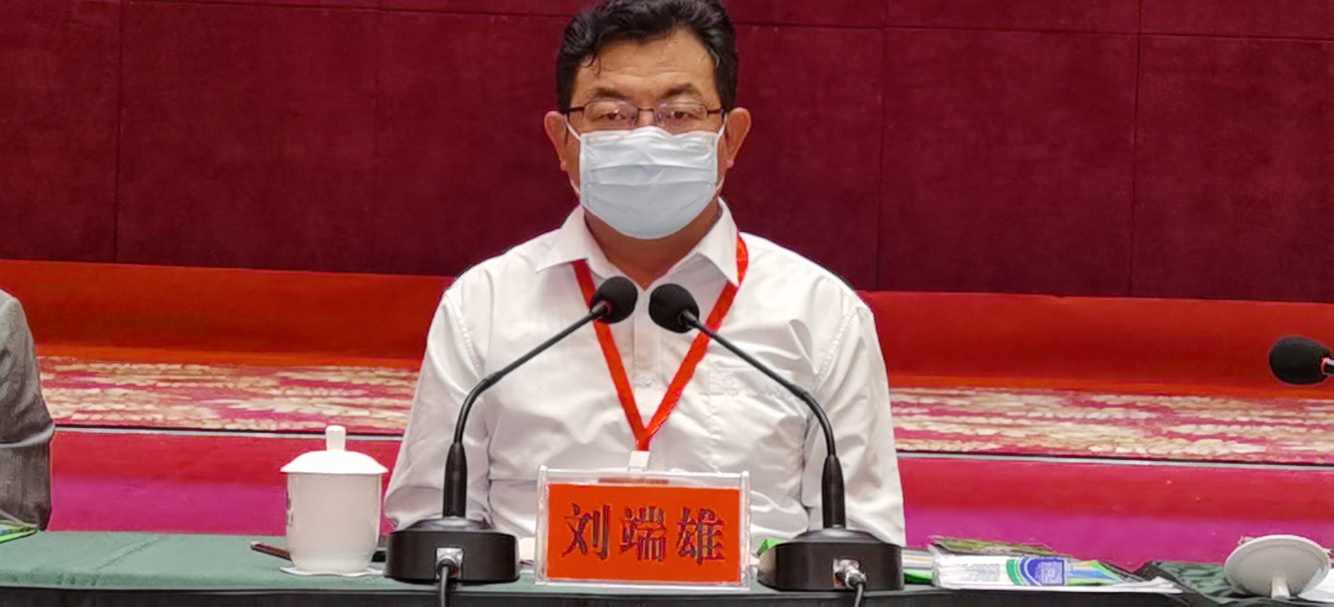 各乡镇(街道)党(工)委书记,县直单位主要负责同志和深港揭西商会,广东